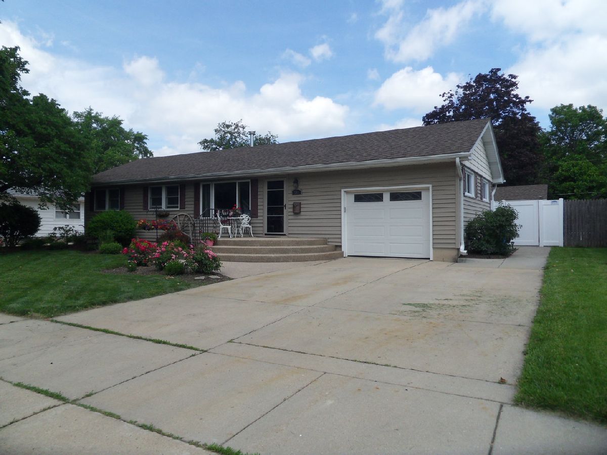 Homes Sold Heathercrest Aurora Illinois, 751 Duncan