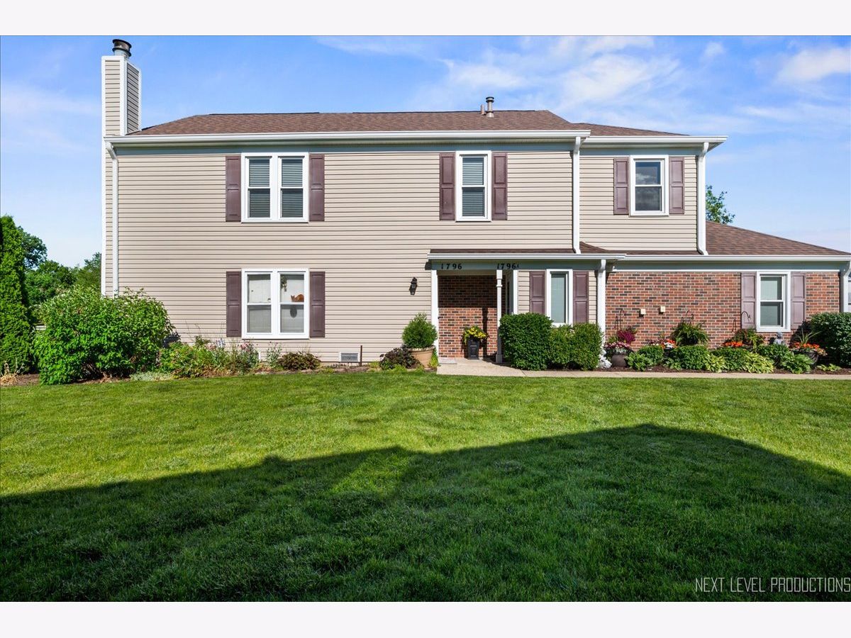 Townhomes & Condos Sold Hampton Farms Elk Grove Village Illinois, 1796 Vermont