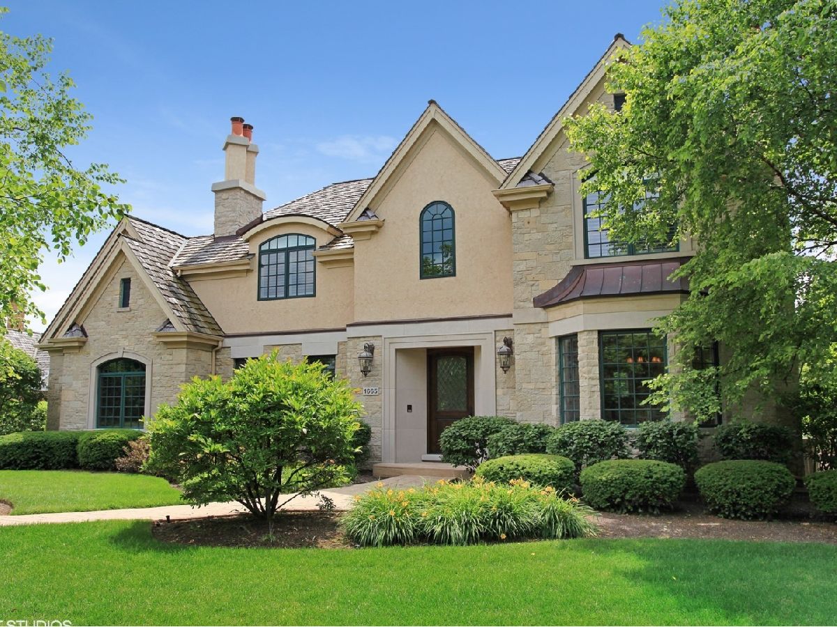 Homes & Townhomes Sold Conway Farms Lake Forest Illinois, 1665 Broadland