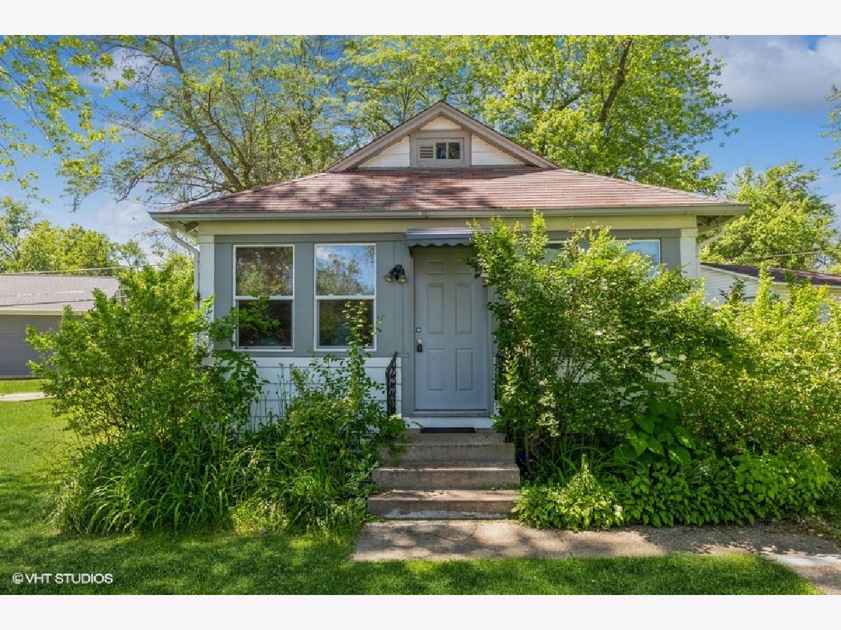  Sold Spring Grove Illinois, 37876 Watts