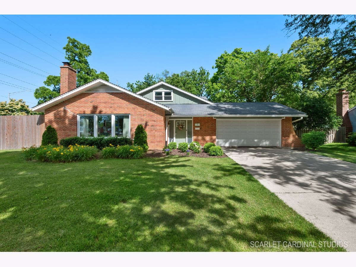 Homes Sold Moser Highlands Naperville Illinois, 5 Gartner