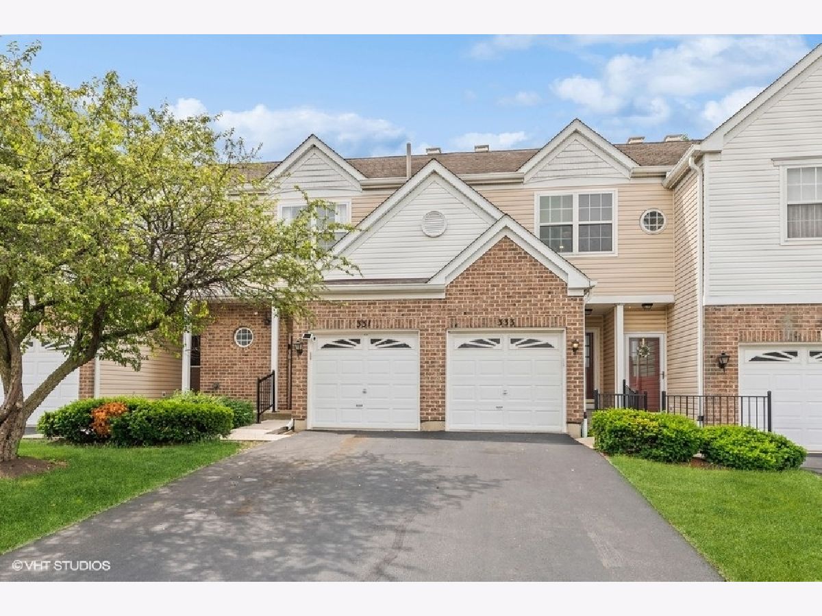 Townhomes & Condos Sold Arboretum Park Lombard Illinois, 331 Arboretum