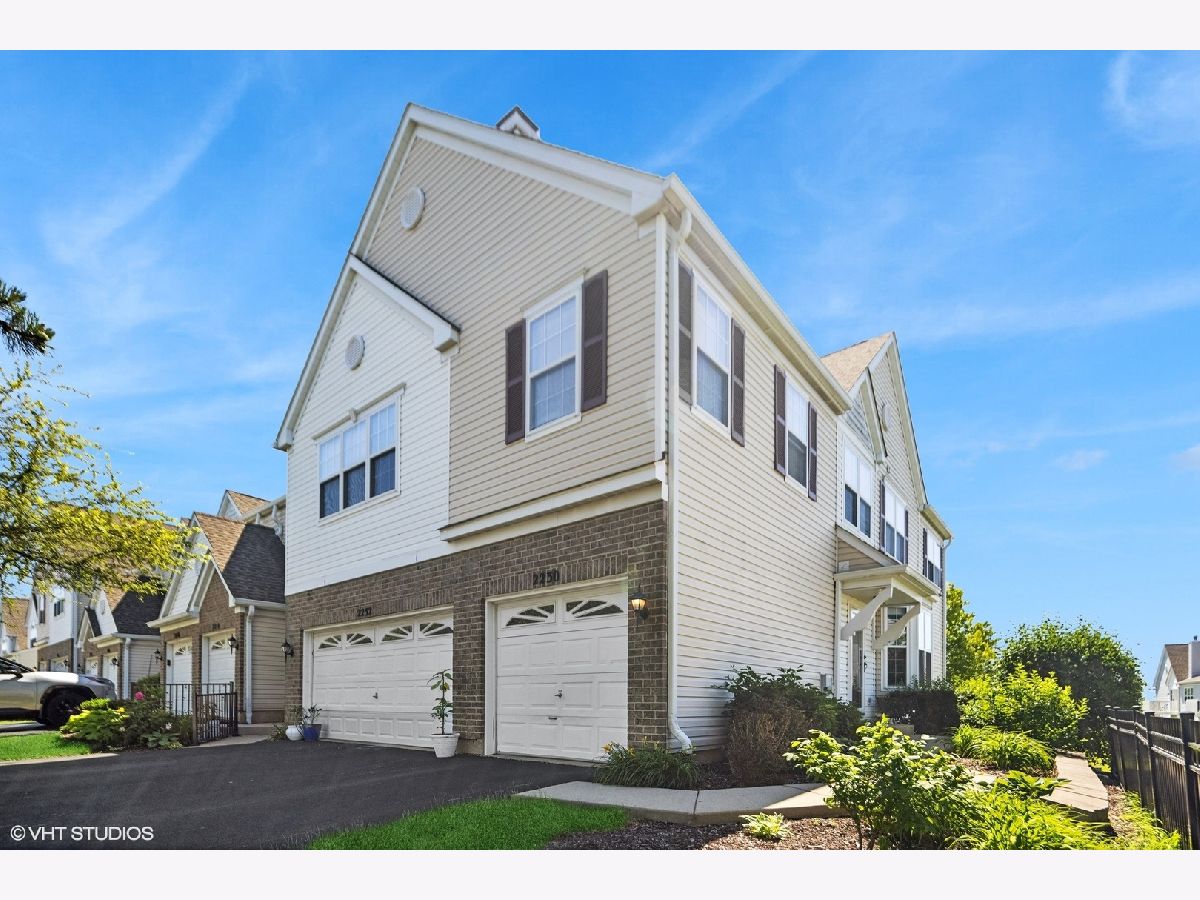 Townhomes & Condos Sold Arboretum Park Lombard Illinois, 2230 Lincoln