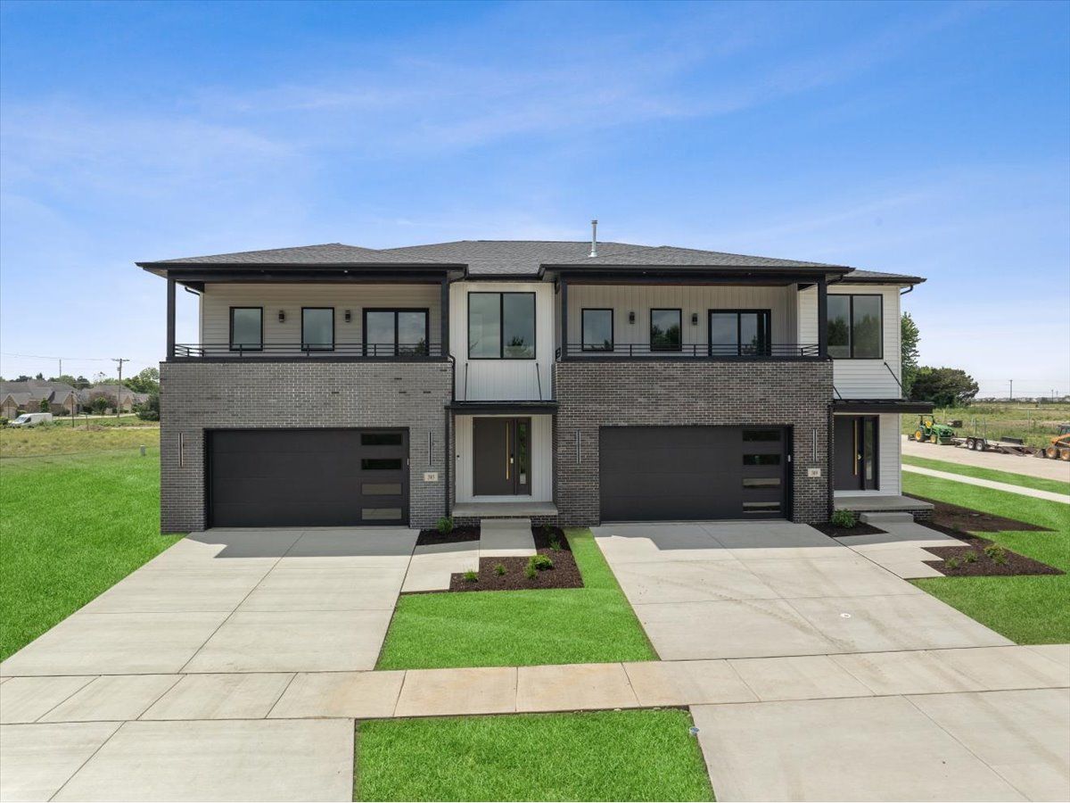Condos & Townhomes Sold The Estates At Trails On Sunset Lake Normal Illinois, 389 Larkspur
