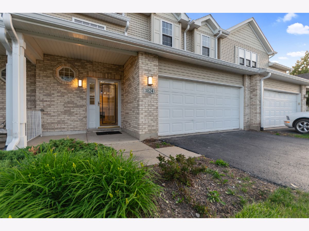Homes & Townhomes Sold Old Renwick Trail Joliet Illinois, 3824 Pathfinder