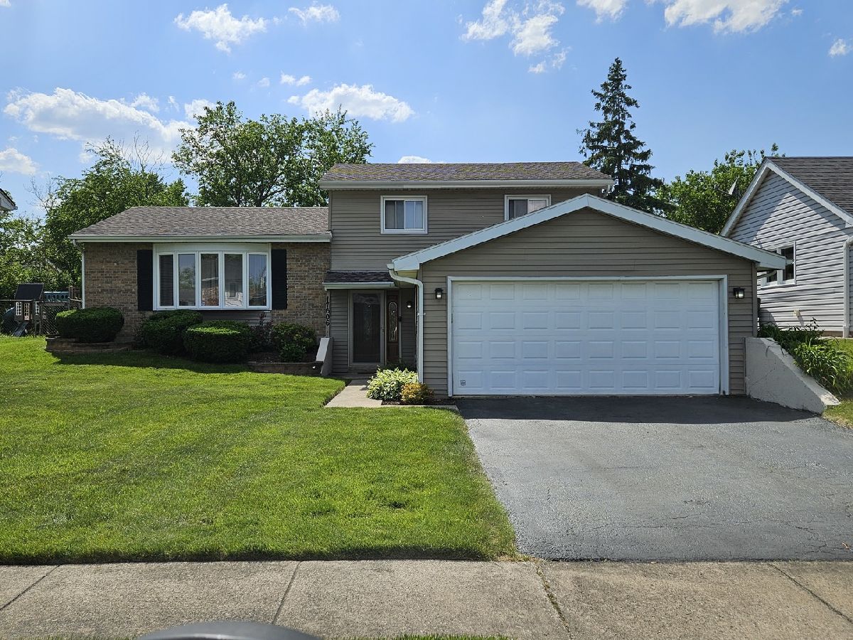 Homes Sold Merrion Country Club Hills Illinois, 17606 Chestnut