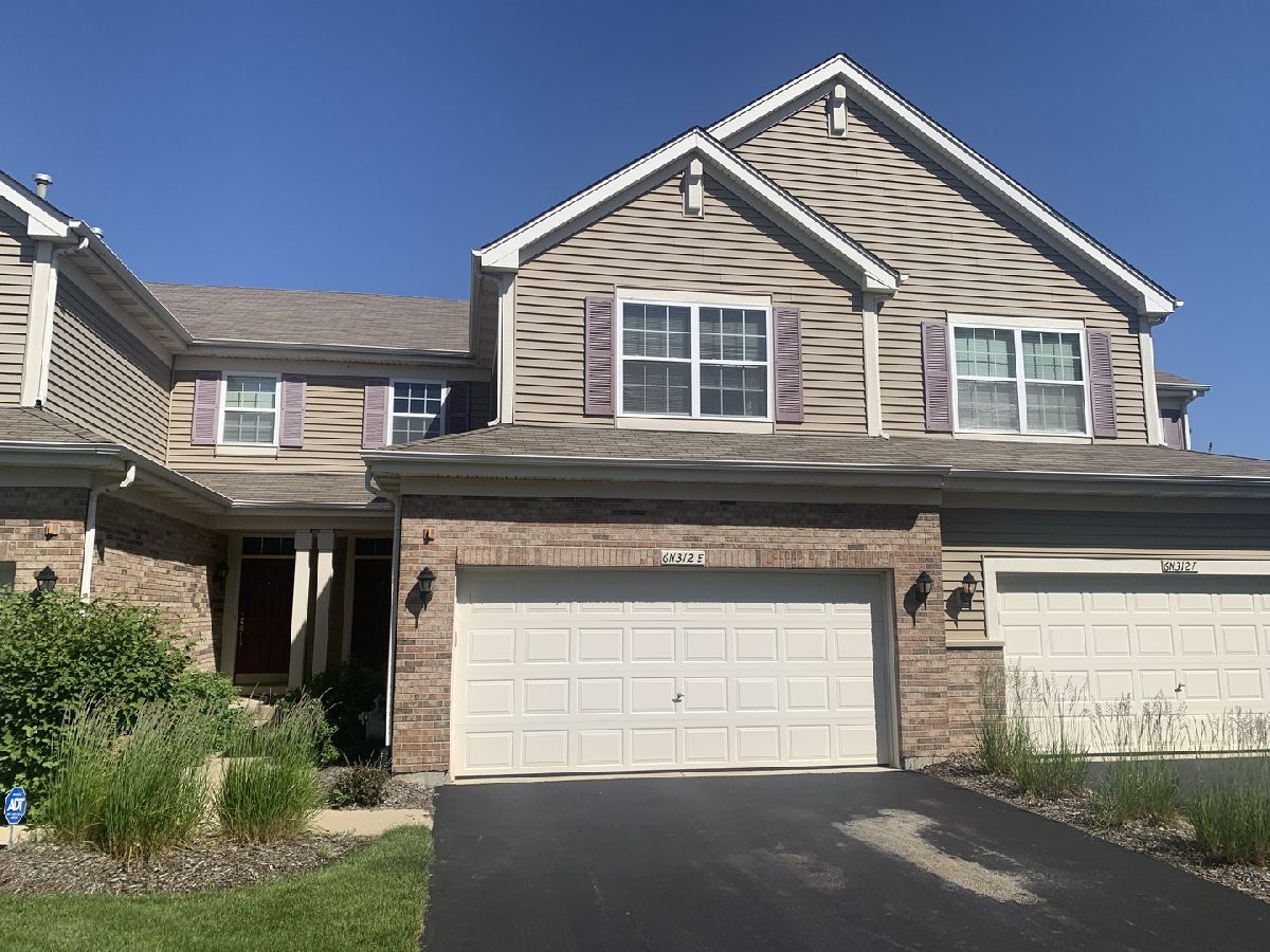 Townhomes & Homes Rented Whitmore Place St Charles Illinois, 6N312 Whitmore