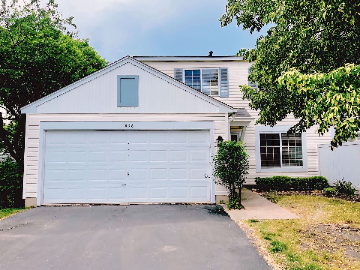 Homes & Townhomes Rented Eagle Pointe Naperville Illinois, 1656 Normantown