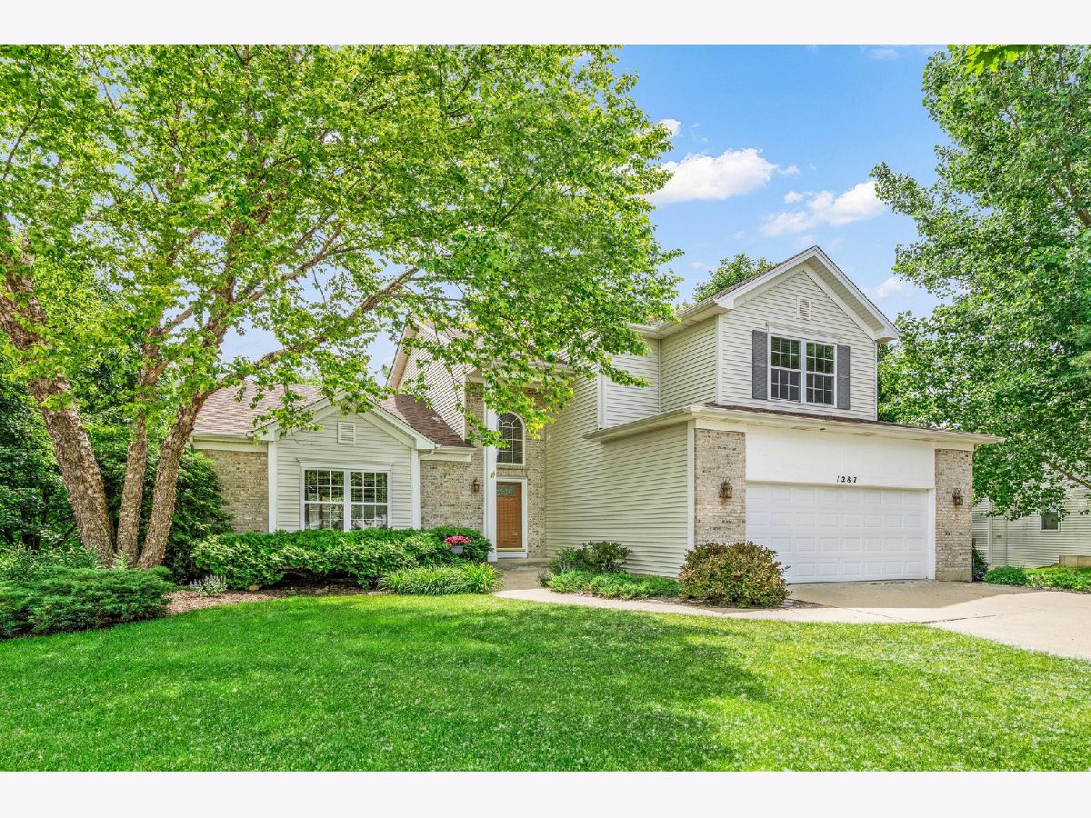 Homes Sold Deerpath Estates Aurora Illinois, 1287 Deerpath