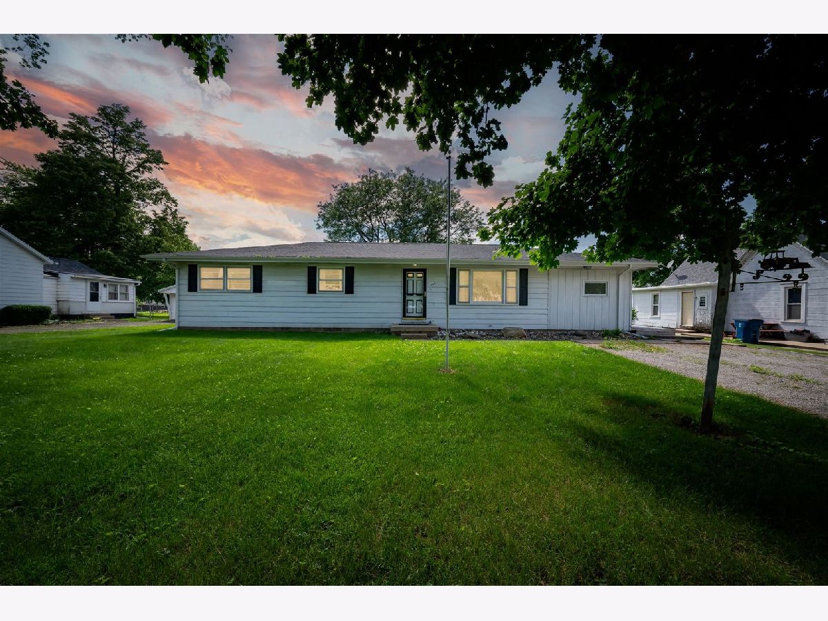  Sold Minier Illinois, 605 Maple