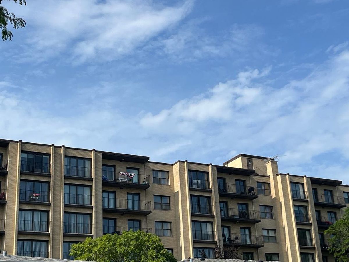 Condominiums Sold Lincolnwood Suites Lincolnwood Illinois, 4601 Touhy