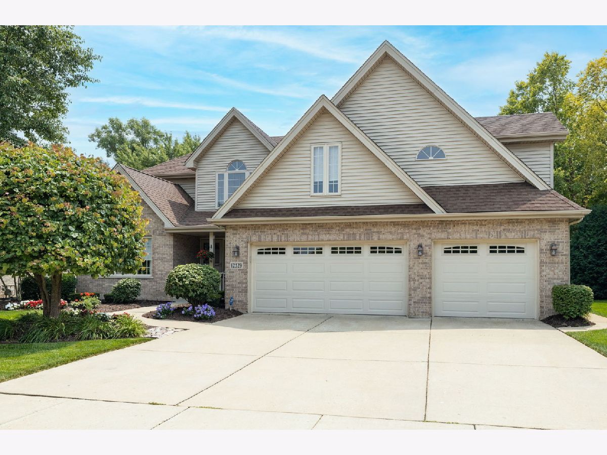 Homes Sold Michael's Place Homer Glen Illinois, 12329 Surrey