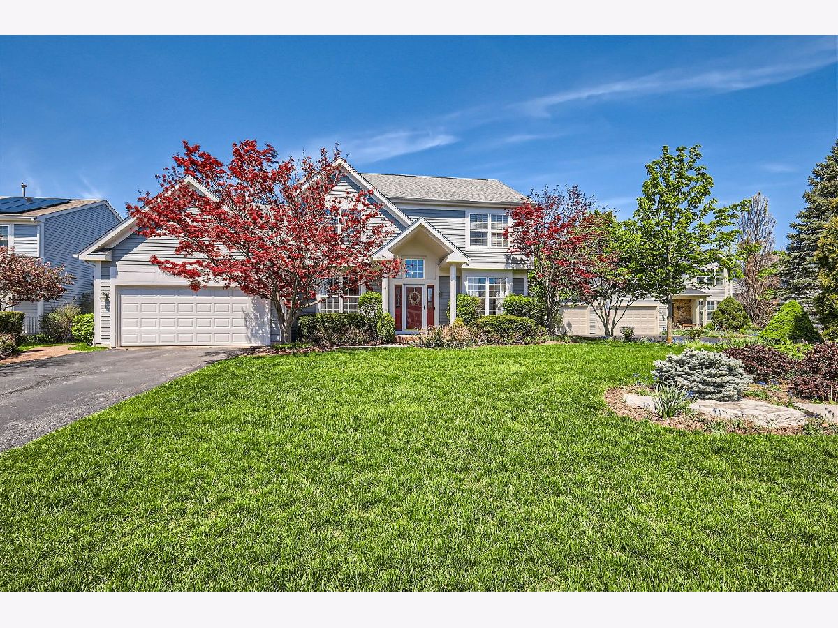 Homes & Condos & Townhomes Sold Heritage Trails Lindenhurst Illinois, 3012 Liberty