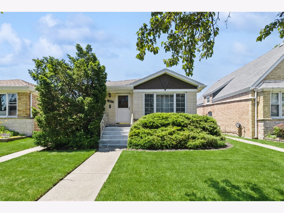 Homes & Condos & Townhomes Sold Big Oaks Chicago Illinois, 5024 Neenah