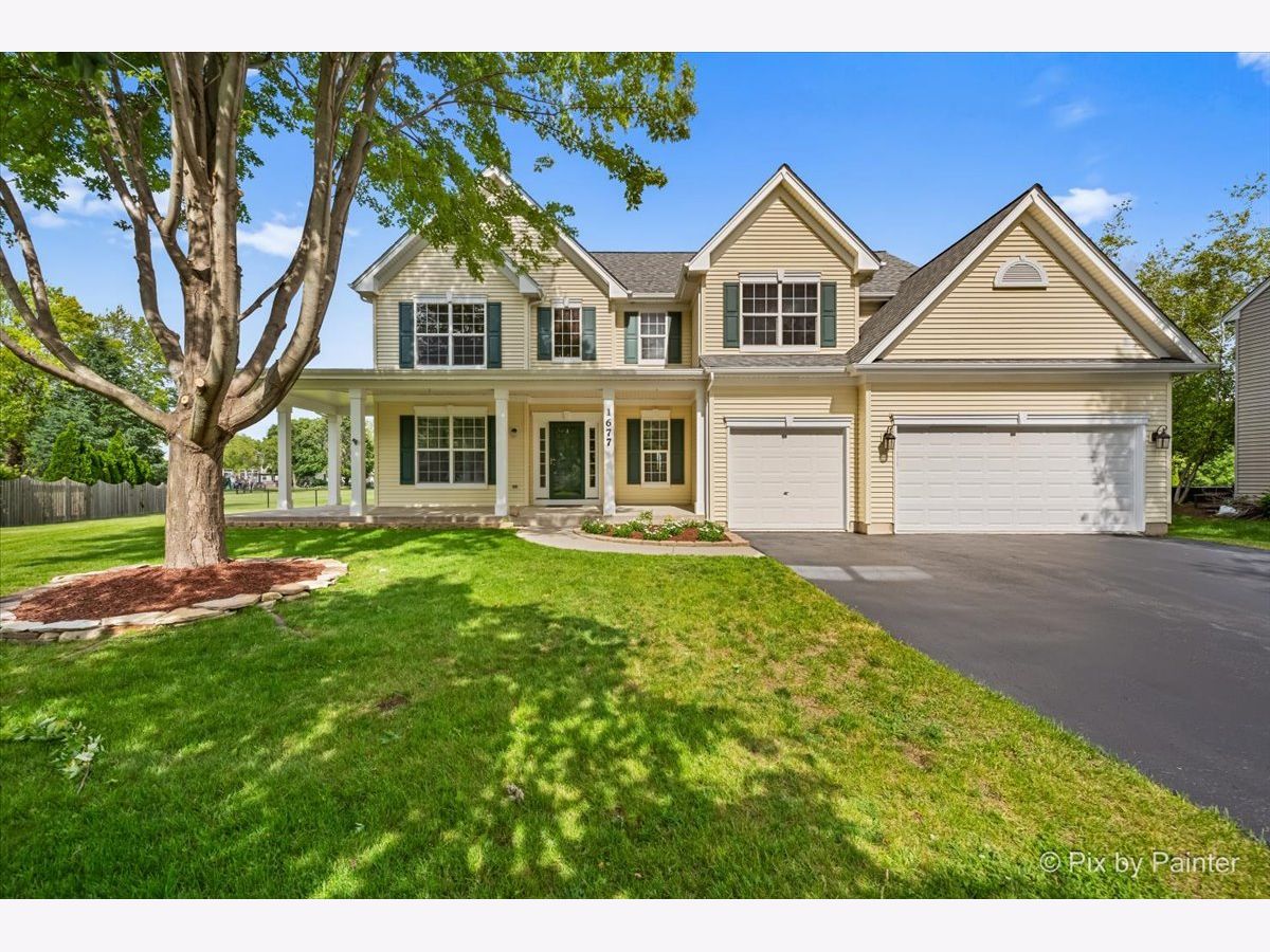 Homes Sold Kings Gate Crystal Lake Illinois, 1677 Moorland