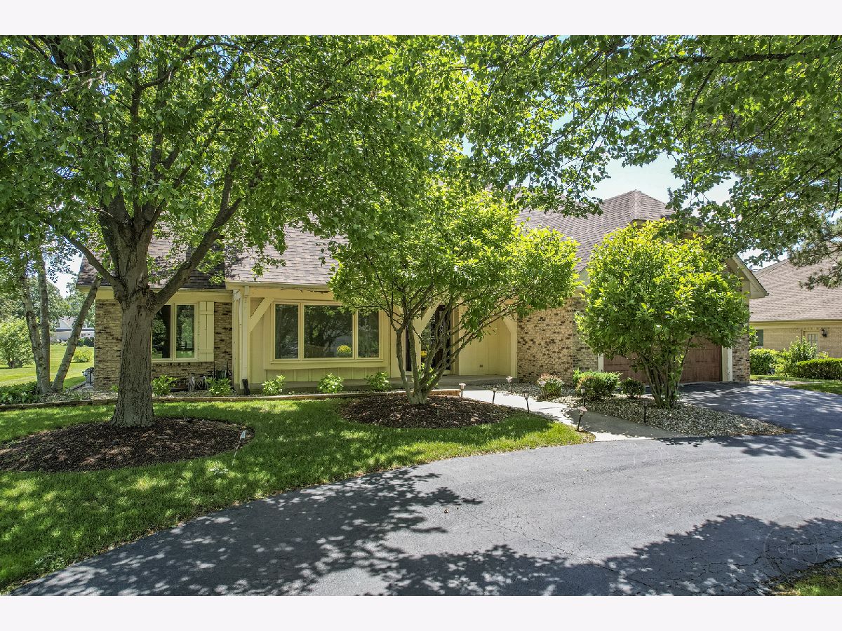 Homes & Condominiums Sold Braemoor Burr Ridge Illinois, 8349 Park