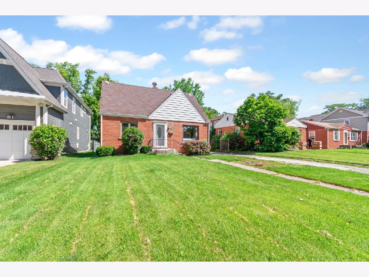 Homes Rented College View Elmhurst Illinois, 493 Alexander