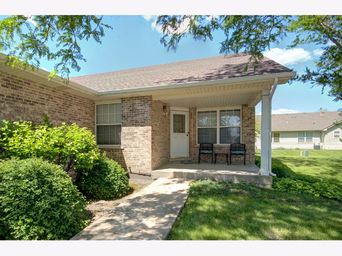 Townhomes & Homes Rented Waterford Pointe Joliet Illinois, 4705 Mikasa