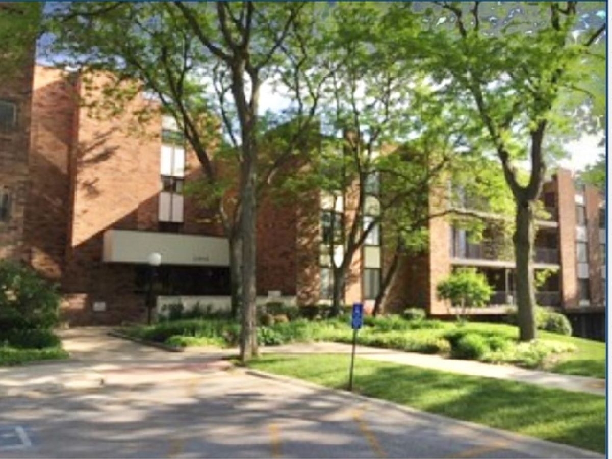 Condominiums Sold Watersedge Hazel Crest Illinois, 3505 Lakeview