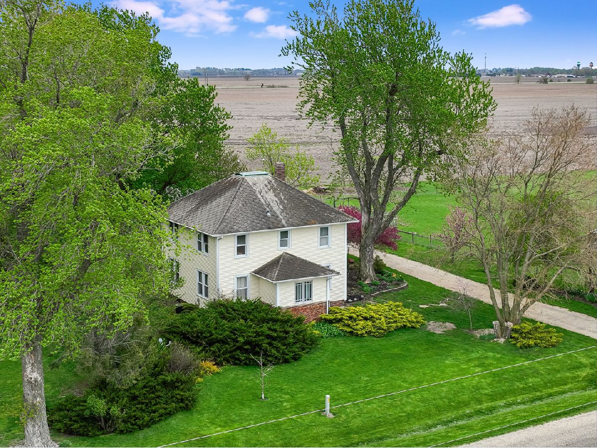  Sold Tonica Illinois, 2096 4th