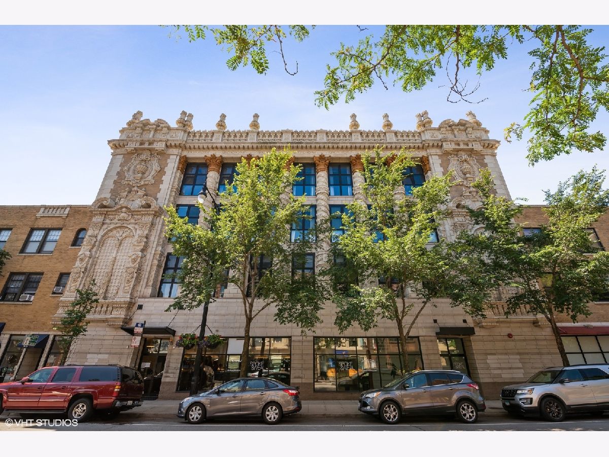 Condominiums Rented Cinema Lofts Chicago Illinois, 1635 Belmont