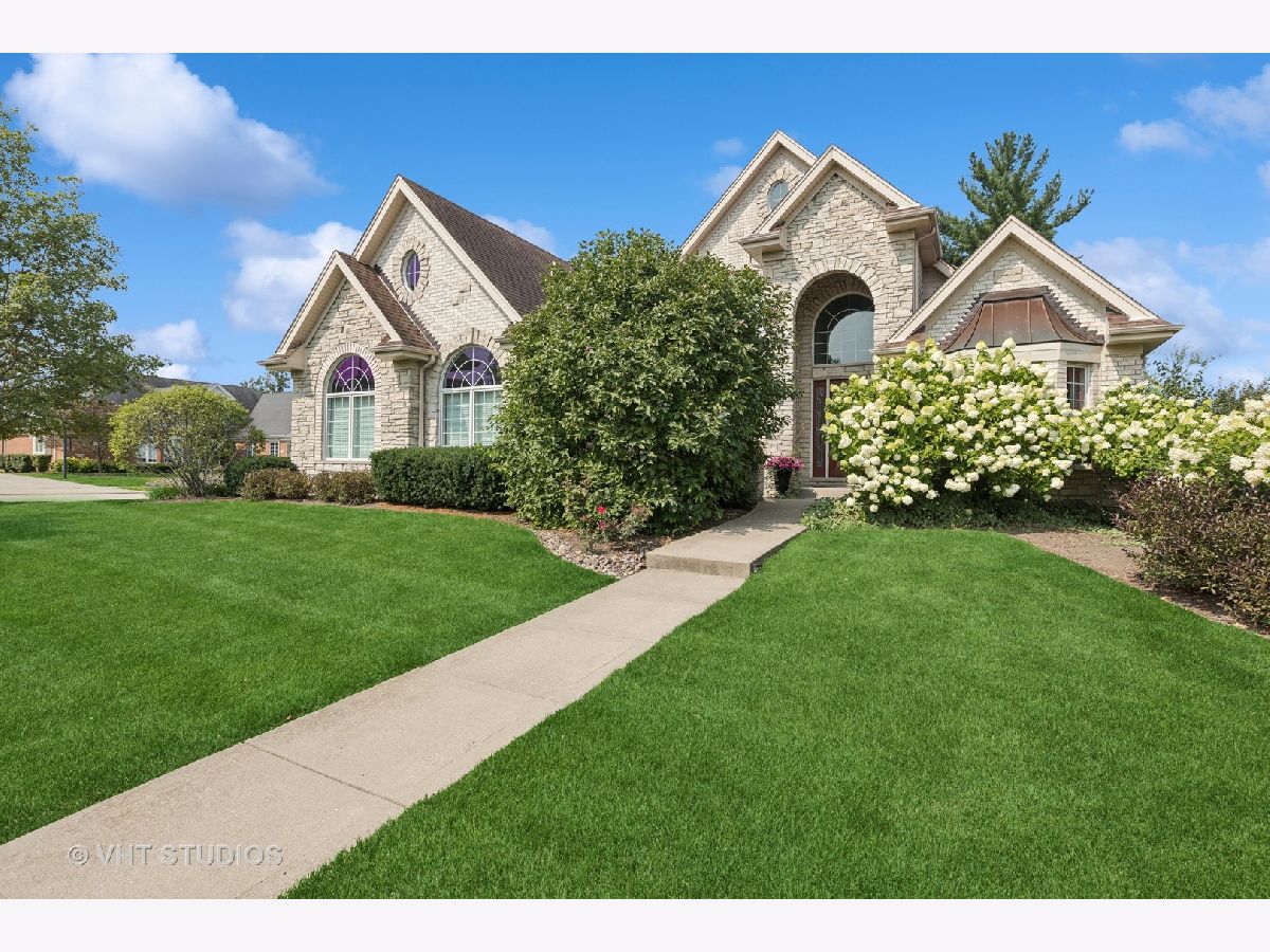 Homes Sold Hunter Point Estates Orland Park Illinois, 16736 Julie Ann
