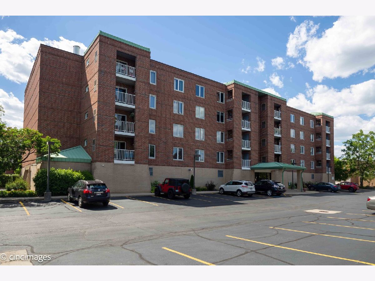 Condominiums & Homes Sold Arbors Of Morton Grove Morton Grove Illinois, 6211 Lincoln