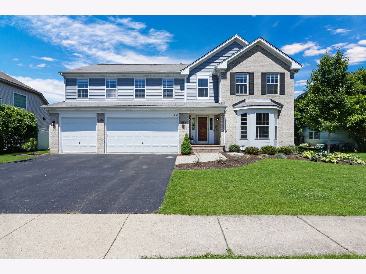 Homes Sold Haryan Farm Grayslake Illinois, 32 Highland