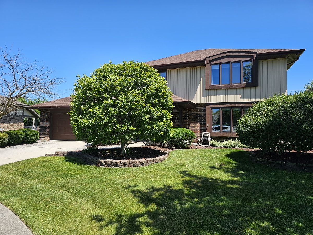 Homes & Townhomes Sold Wedgewood Orland Park Illinois, 14449 Bromley