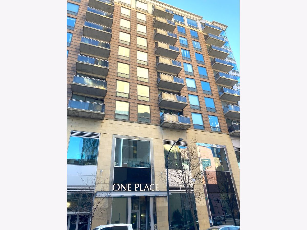 Condominiums Rented One Place Chicago Illinois, 1 8th