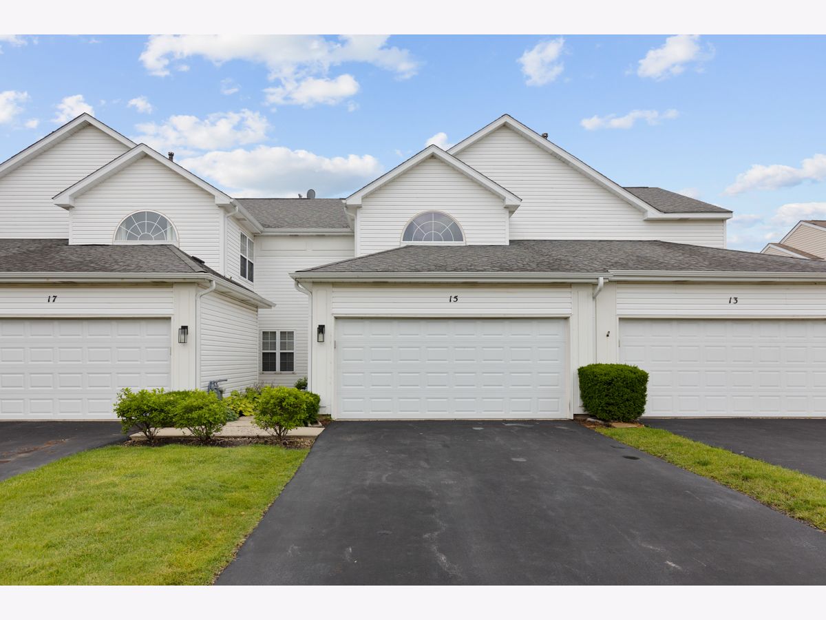 Townhomes Rented Deerpath Crossing Batavia Illinois, 15 Barton
