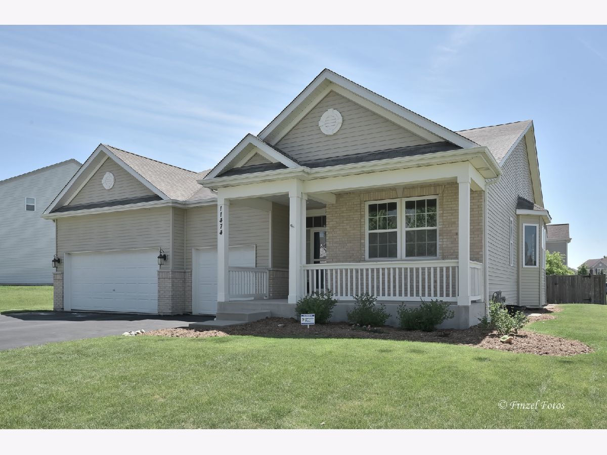 Homes Sold Lions Chase Huntley Illinois, 11474 Richmond
