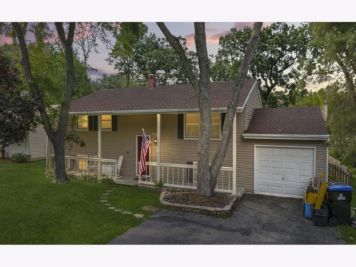 Homes Sold Sunnyside Estates Johnsburg Illinois, 1708 Oakleaf