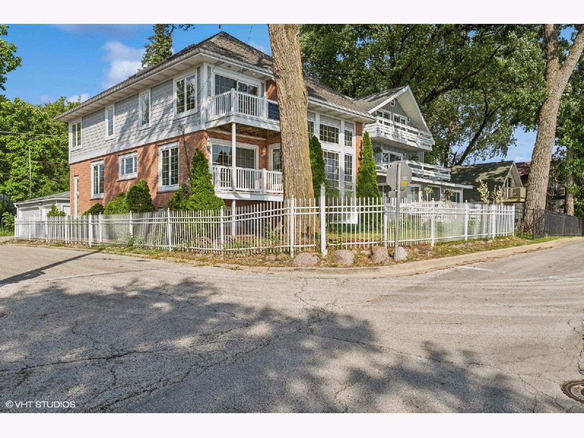 Homes Sold Everbreeze Ingleside Illinois, 25174 Lake Shore