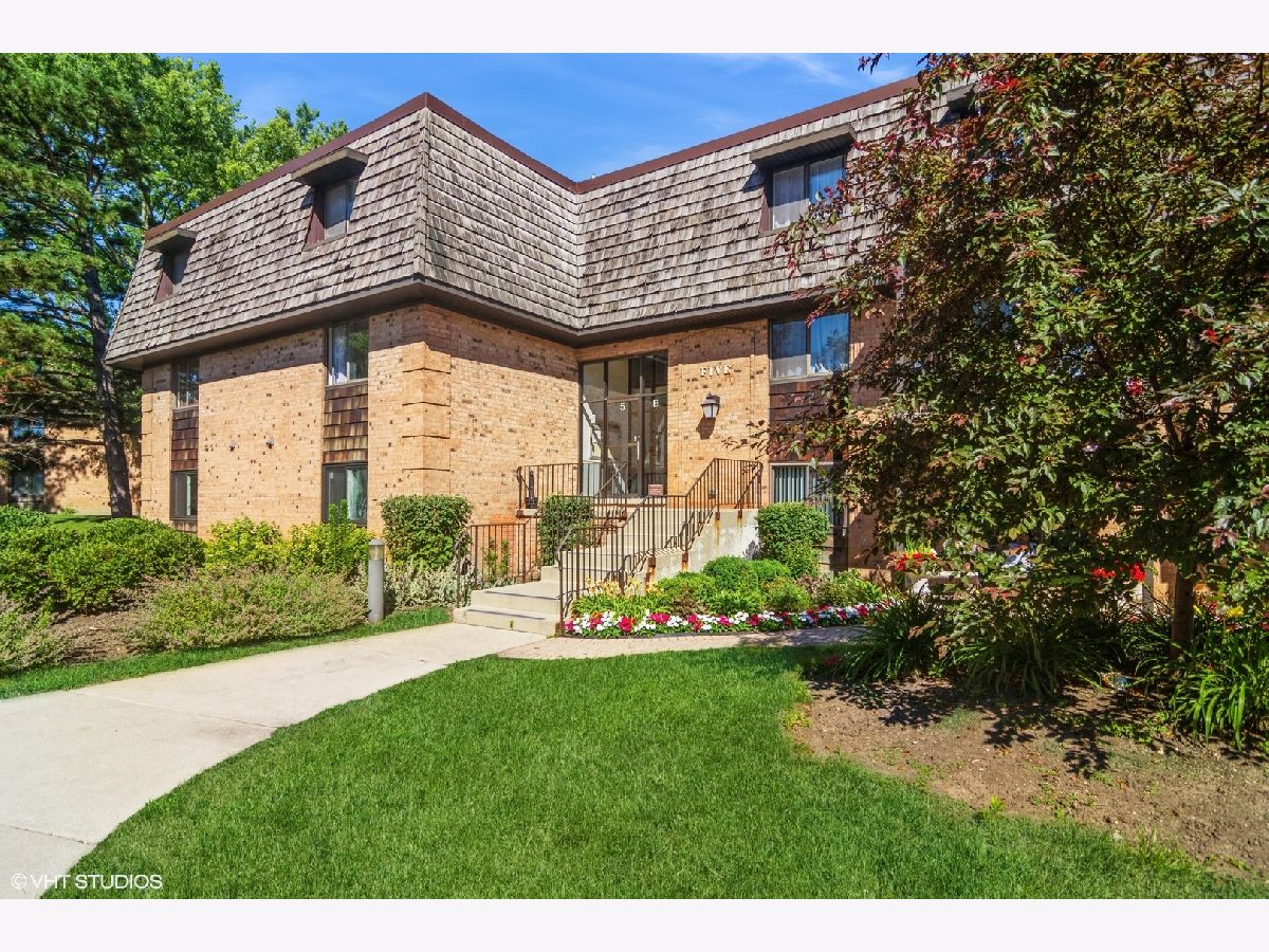 Condominiums Sold Arbors Of Buffalo Grove Buffalo Grove Illinois, 5 Oak Creek