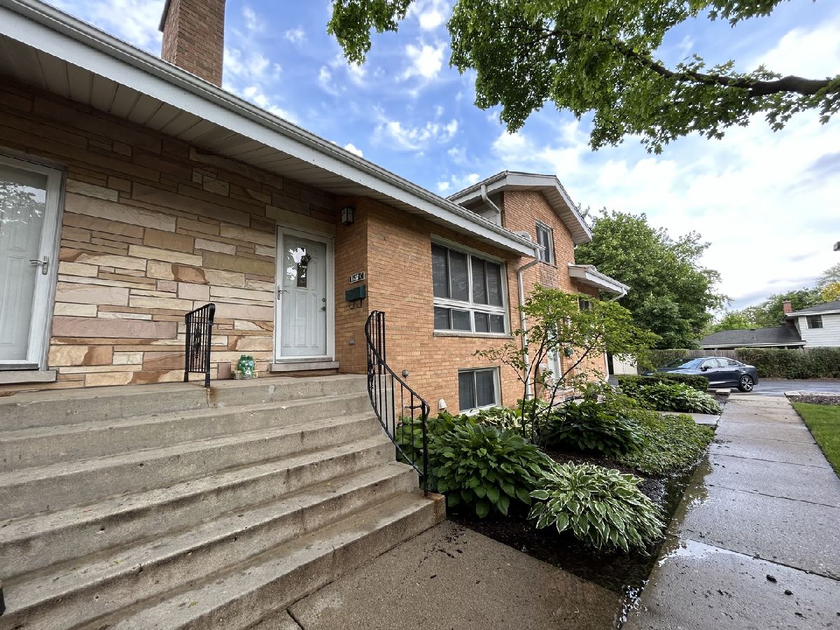 Townhomes Sold 12 Oaks At North Arlington Arlington Heights Illinois, 1537 Arlington Heights