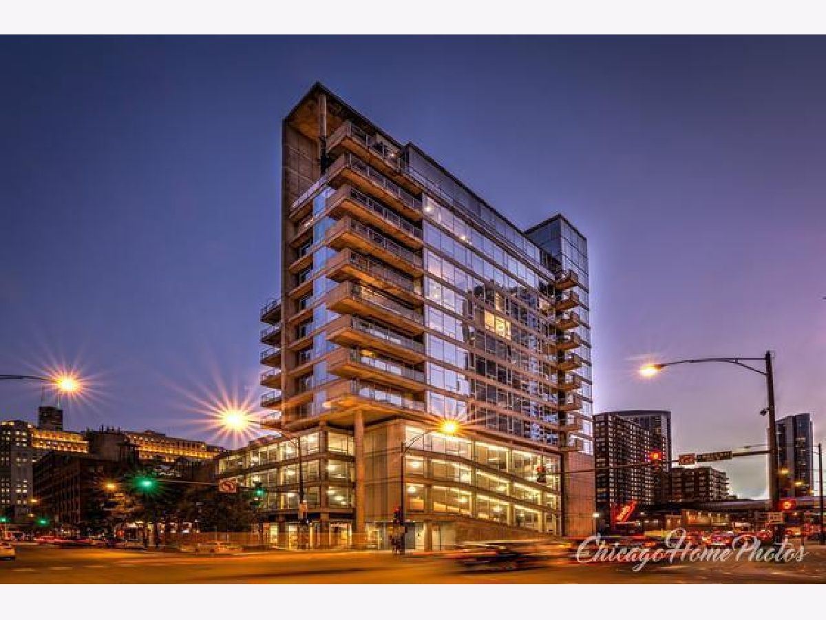 Condominiums Sold Contemporaine Chicago Illinois, 201 Grand