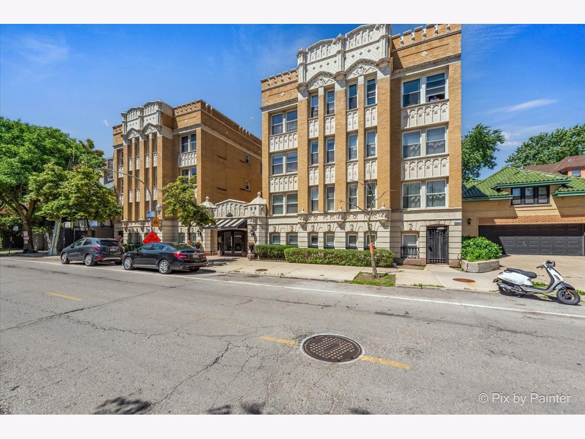 Condominiums Sold Clarendon Park Condos Chicago Illinois, 4240 Clarendon