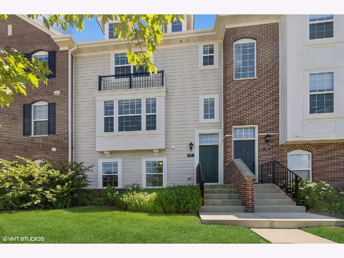 Townhomes & Homes Sold Pleasant Square Schaumburg Illinois, 15 Bethel