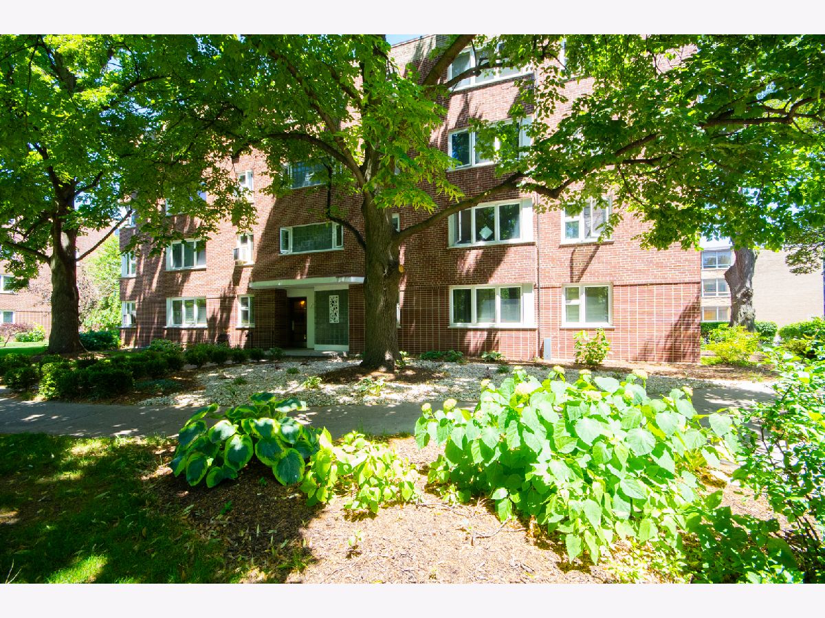 Condominiums Sold River Forest Garden River Forest Illinois, 7200 Oak
