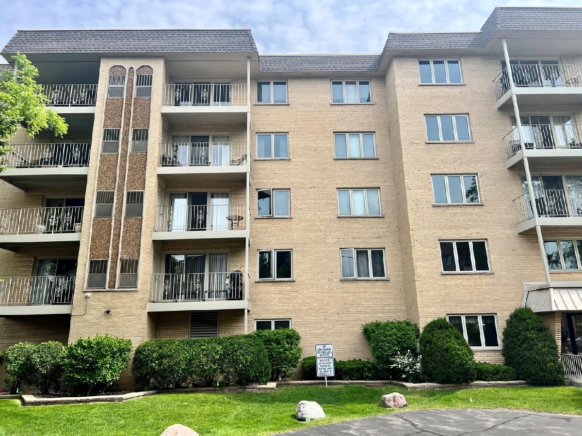 Condominiums Sold Pearson House Des Plaines Illinois, 1436 Thacker
