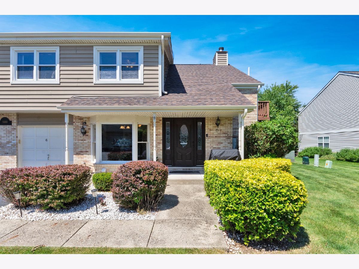 Townhomes Sold Lancaster Coach Naperville Illinois, 1900 Wisteria