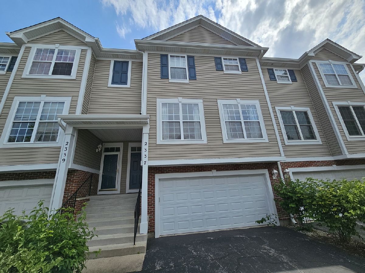Townhomes & Condos Sold Legacy Fields Aurora Illinois, 2337 Hudson