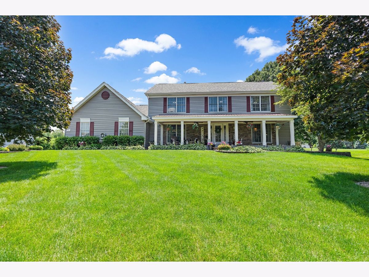 Homes Sold Deer Creek Sleepy Hollow Illinois, 725 Jamestowne