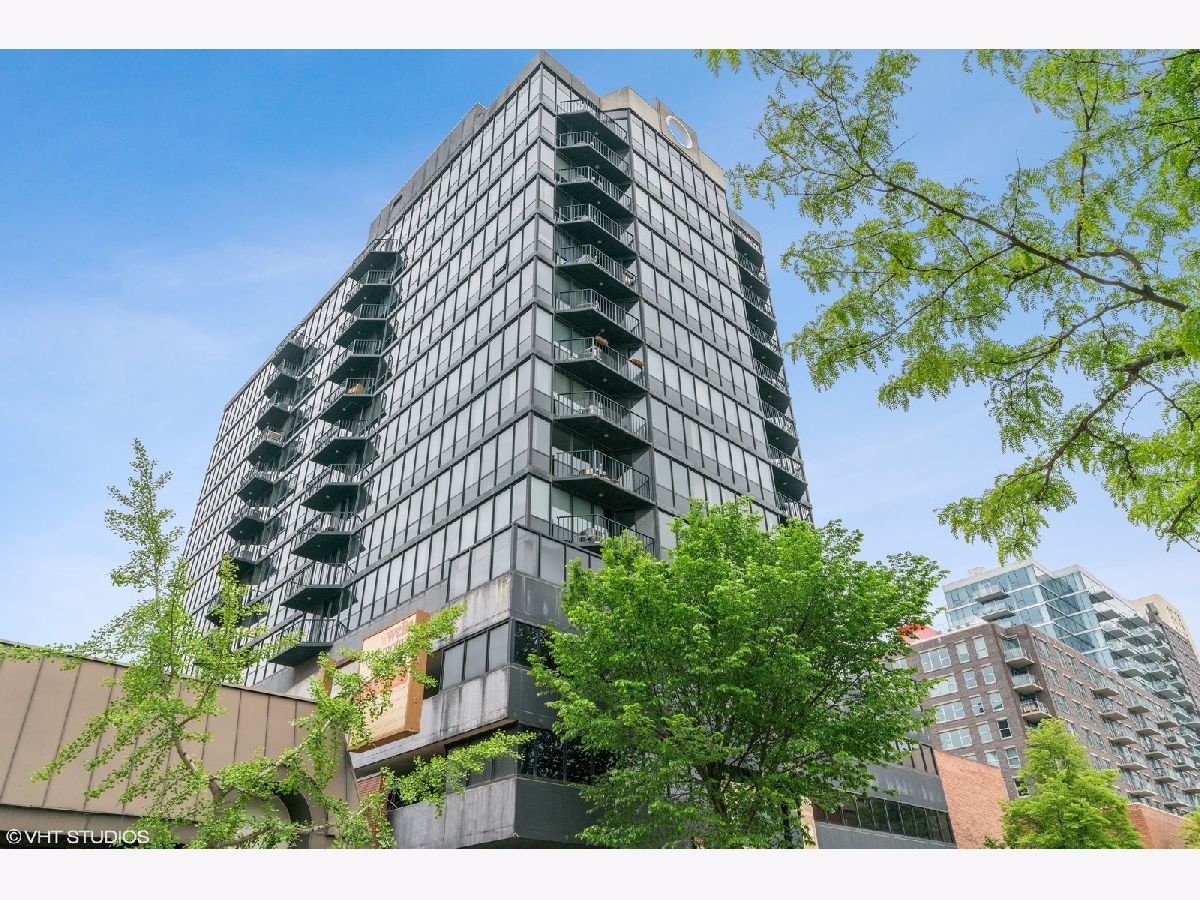 Condominiums & Homes Sold Old Town Chicago Illinois, 1309 Wells