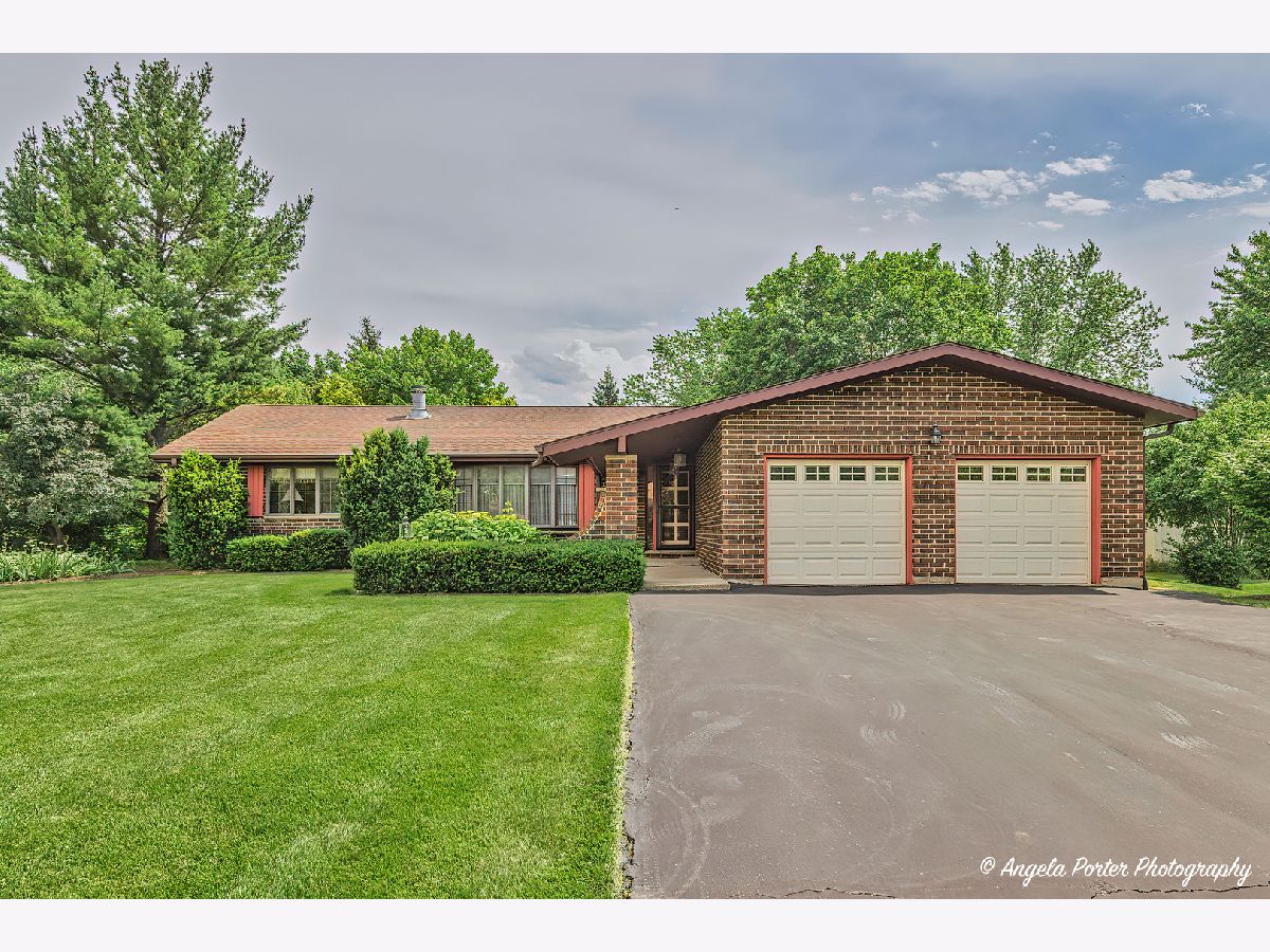 Homes Sold Caines Woods Ingleside Illinois, 24837 Crabtree