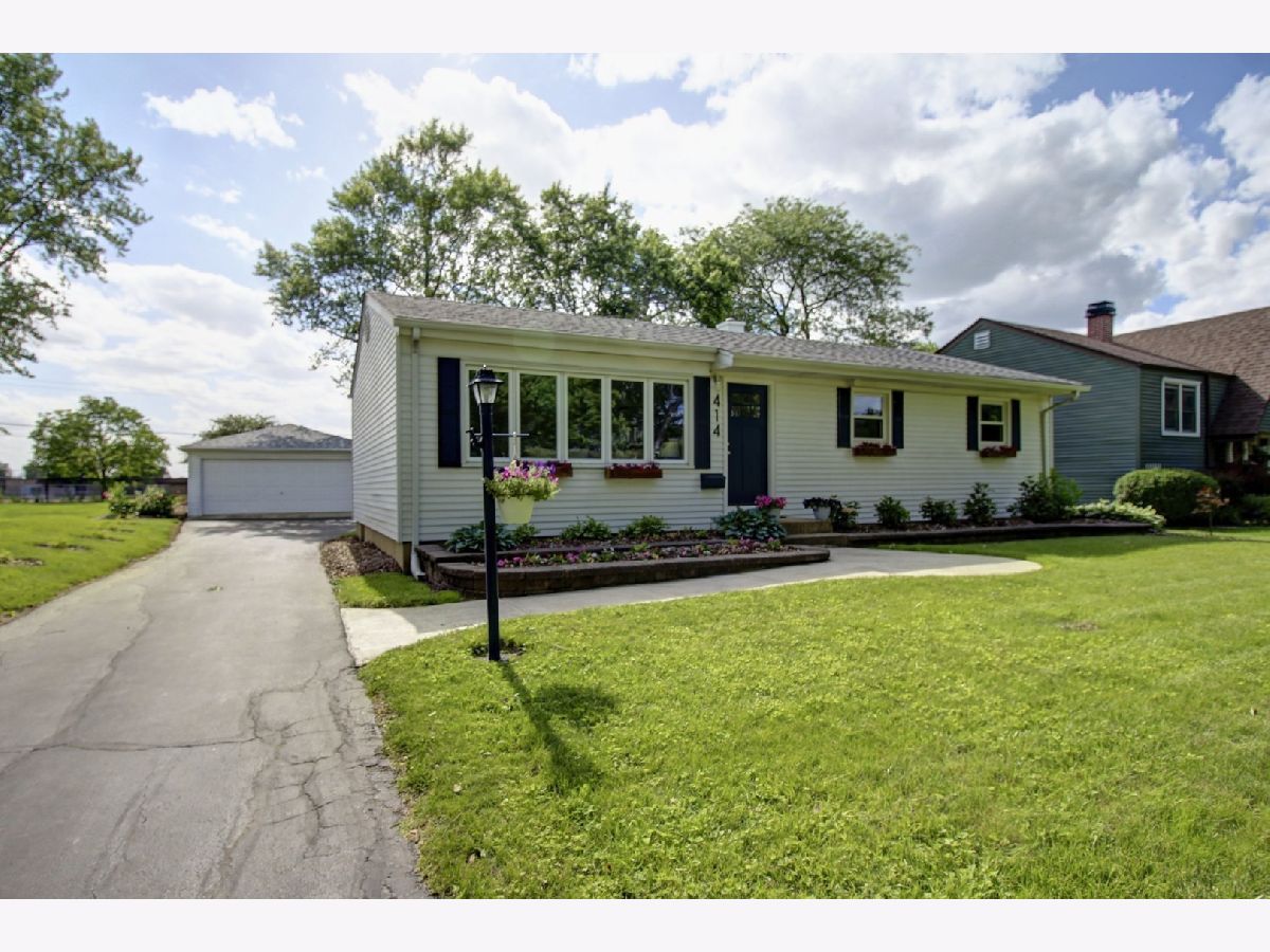 Homes Sold Pierce Highlands Wheaton Illinois, 414 Westwood