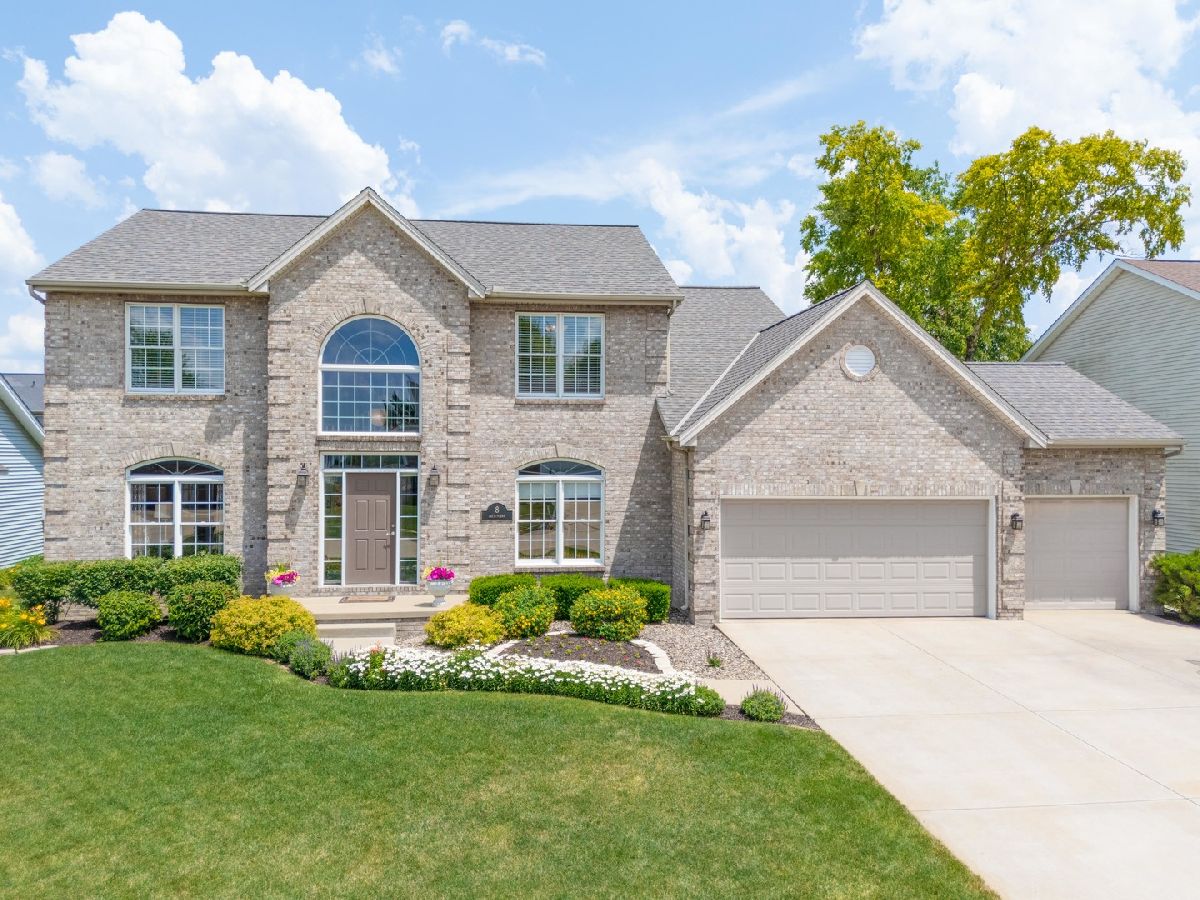 Homes & Condos & Townhomes Sold Golden Eagle Bloomington Illinois, 8 Greythorne