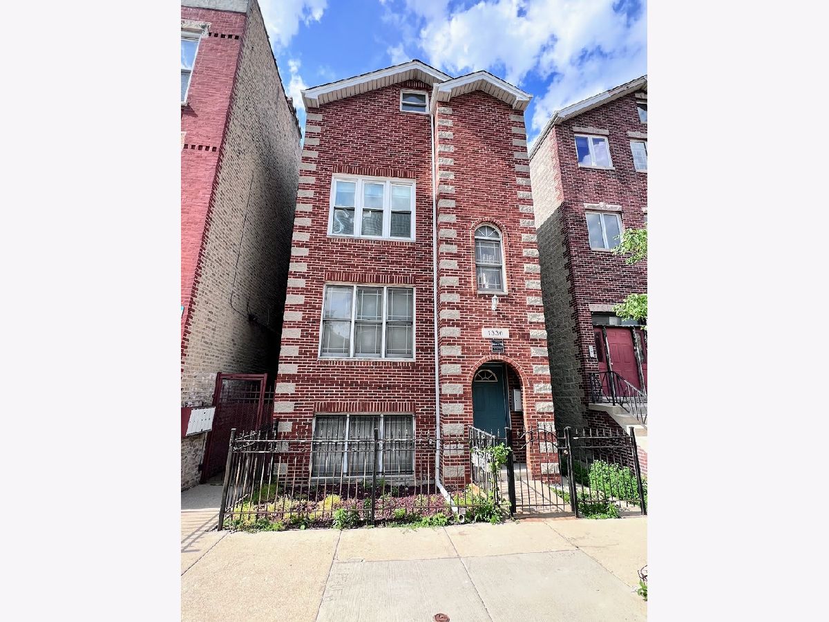 Condos & Townhomes & Homes Rented Ukrainian Village Chicago Illinois, 1336 Huron