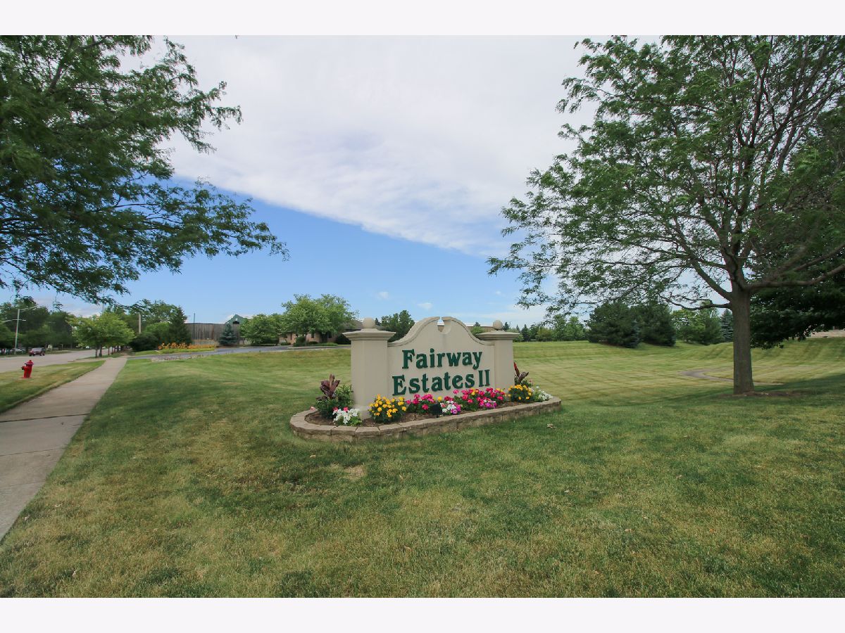 Townhomes Sold Fairway Estates Ii Joliet Illinois, 2404 Par Four